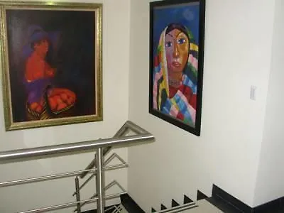 Hotel Sweet Home Богота